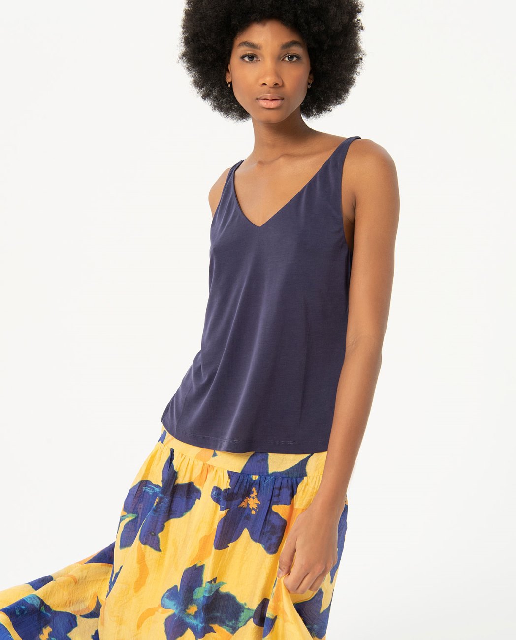 V-neck tank top