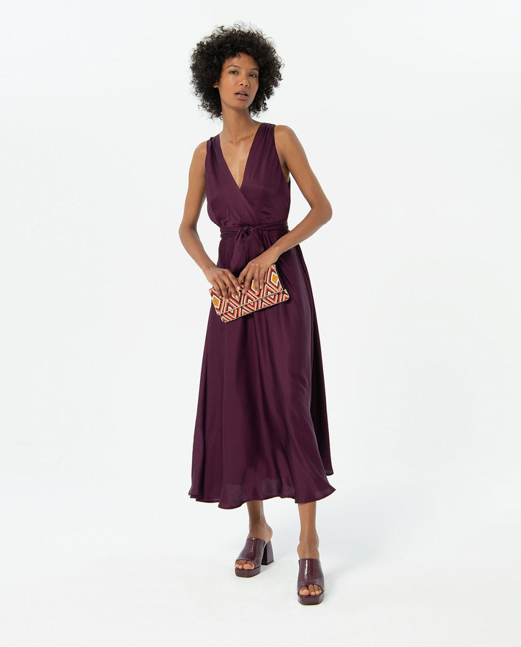 Smooth satin long and crossed satin dress
