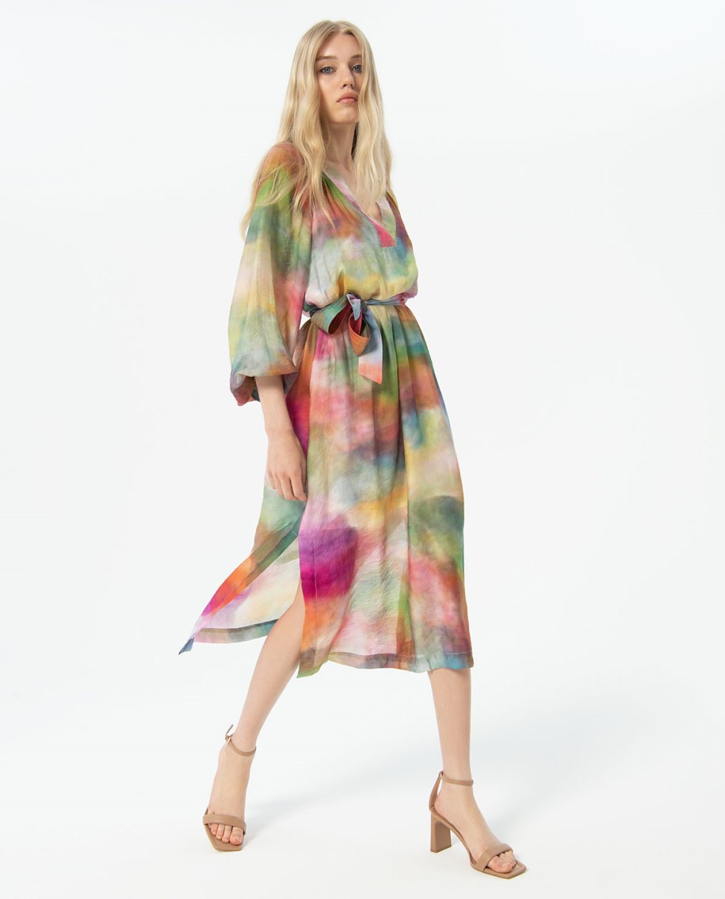 Oversize midi dress with belt