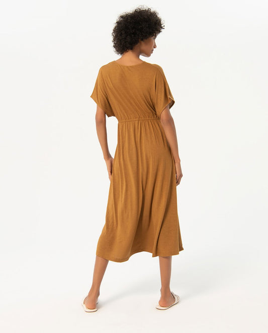 Midi dress with bat sleeves