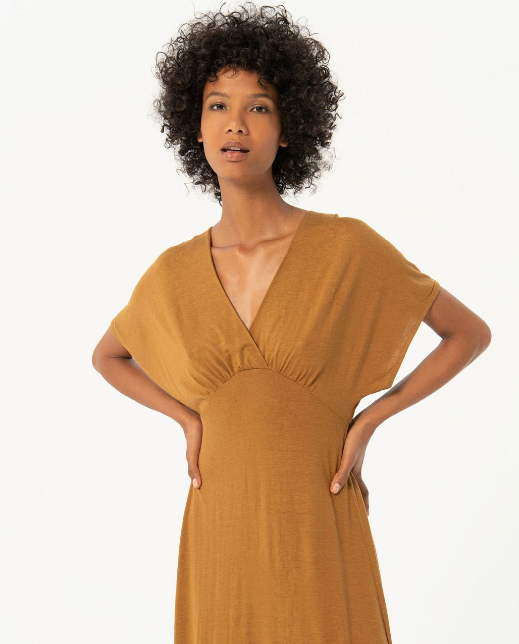 Midi dress with bat sleeves