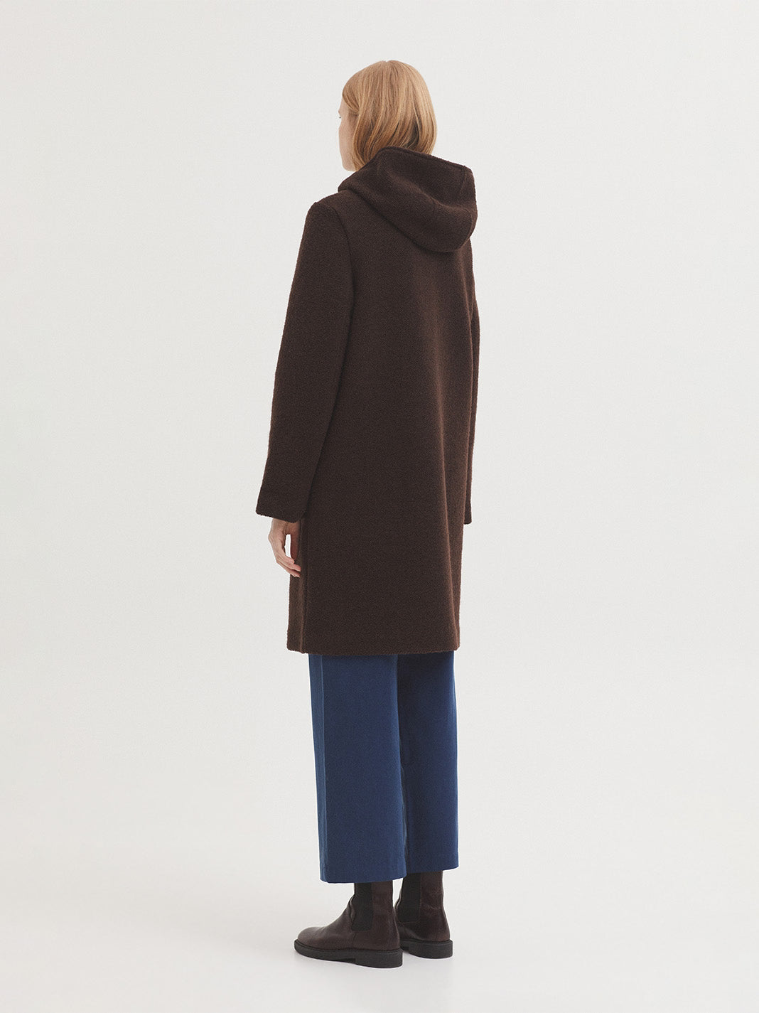Basic coat brown