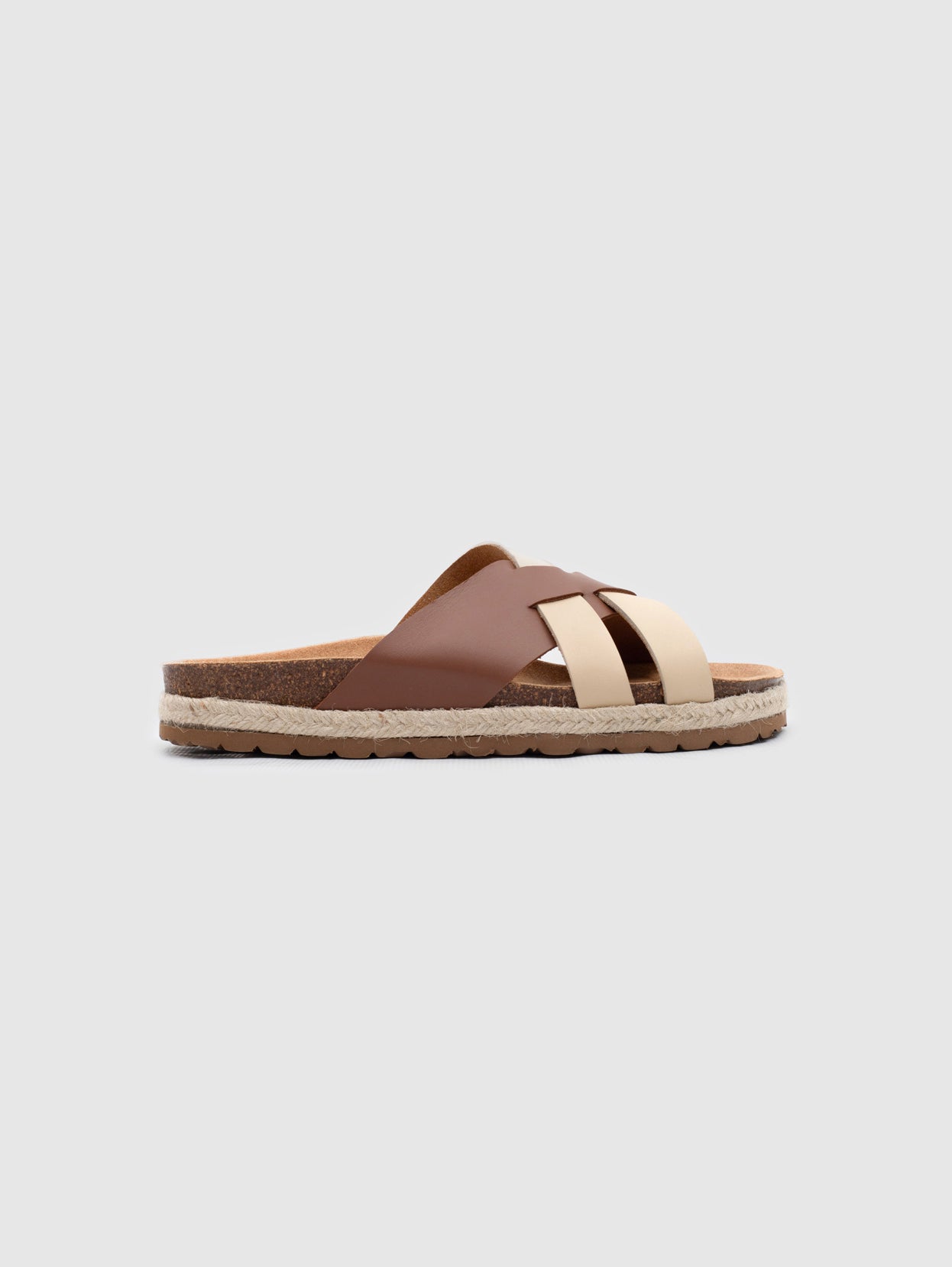 Two-tone organic sandals