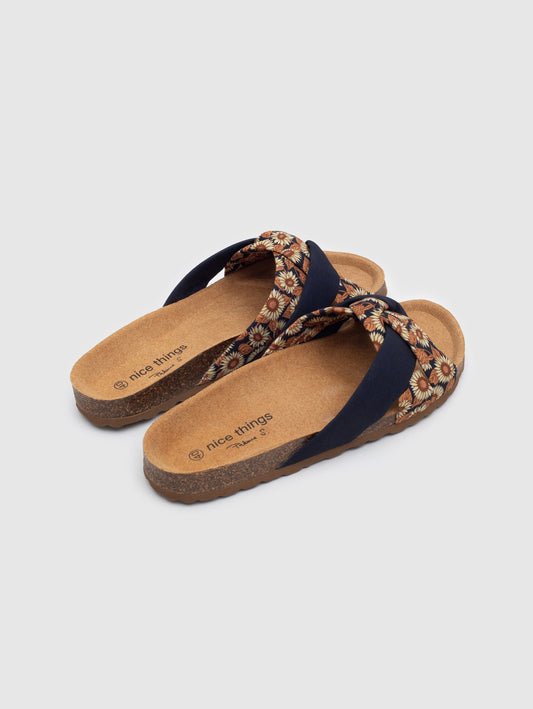 Printed organic sandals