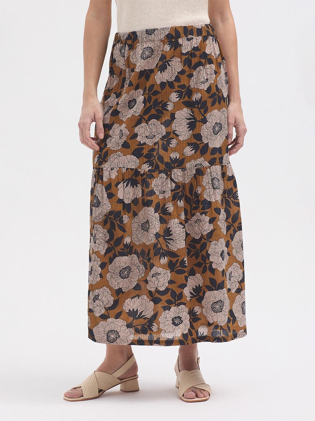 Camelia mesh-knit skirt