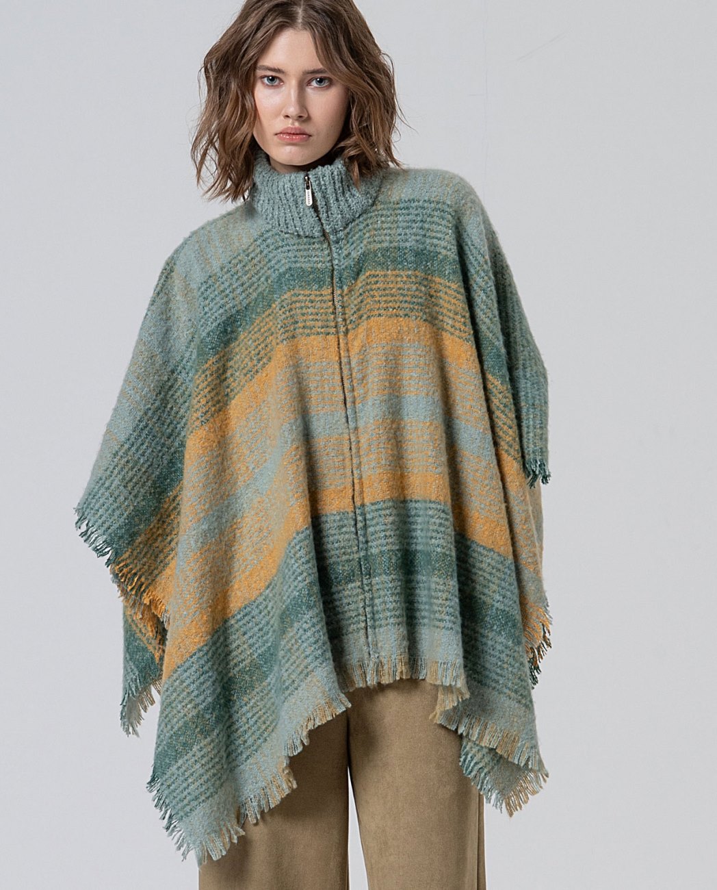 Plaid poncho Light Blue