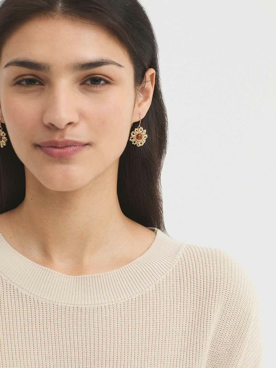Flower earrings Natural