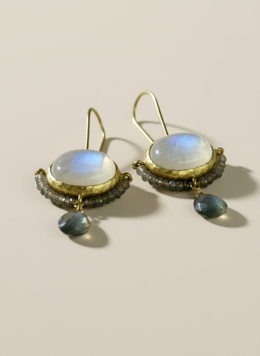 Labradorite earring White