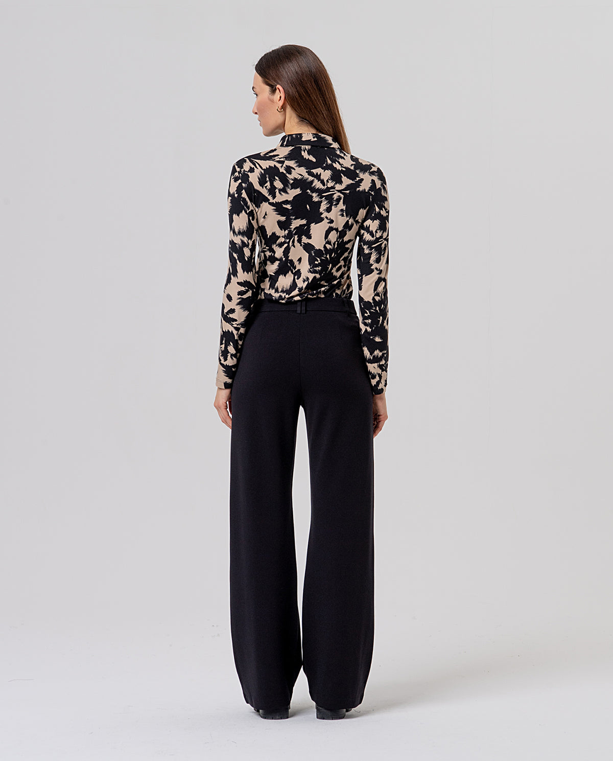 Straight elastic pants Black