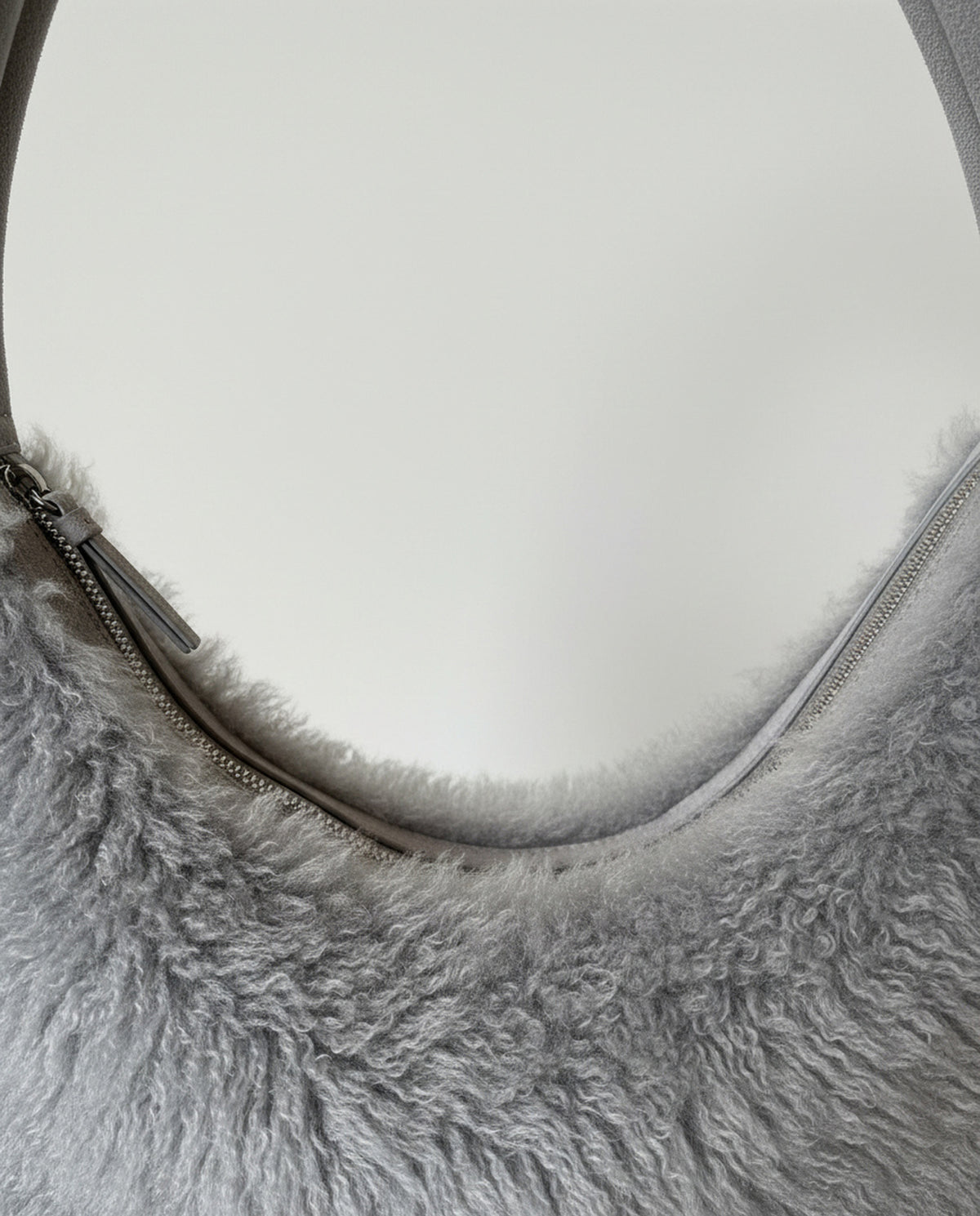 Fur shoulder bag Grey