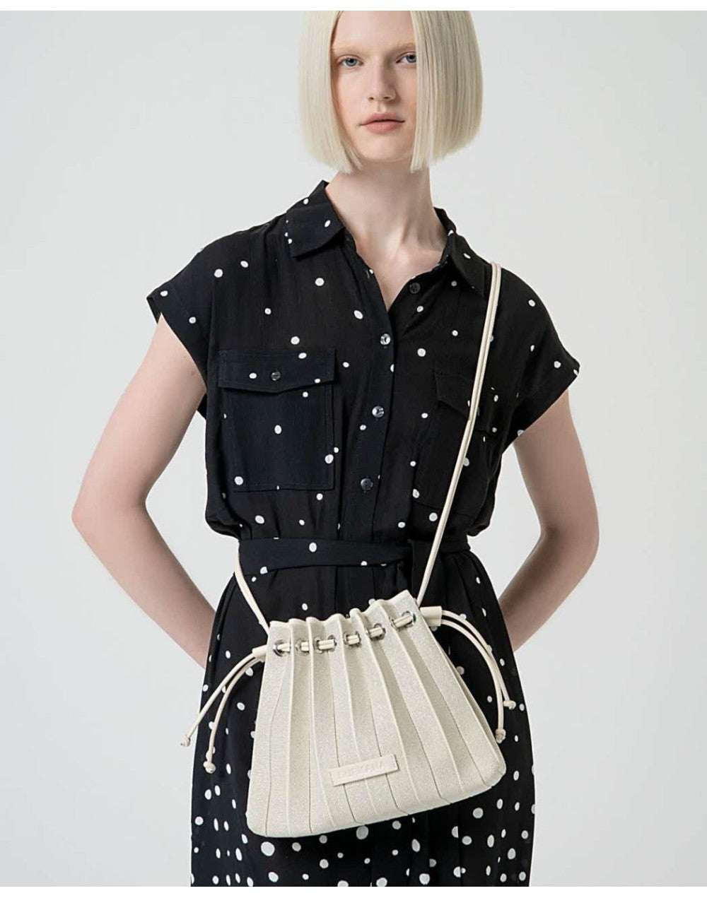 Smaii knitted bag ecru