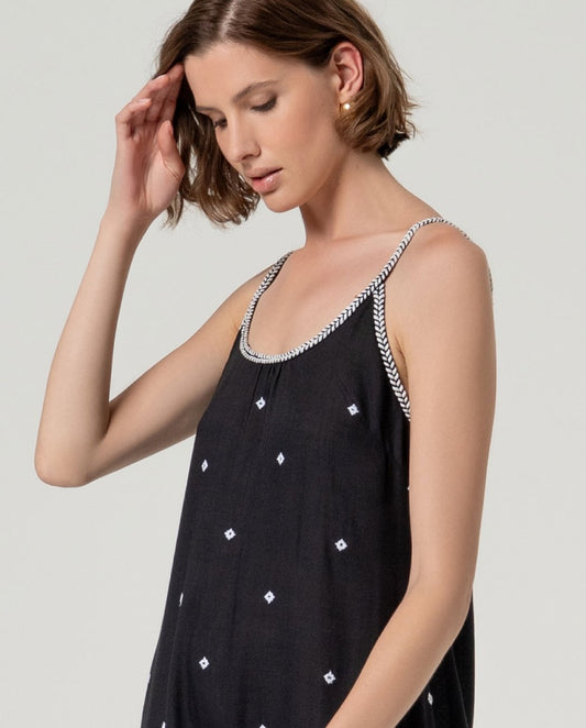Long embroidered dress Black