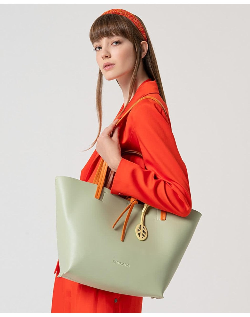 Shopper bag reversible mint/camel