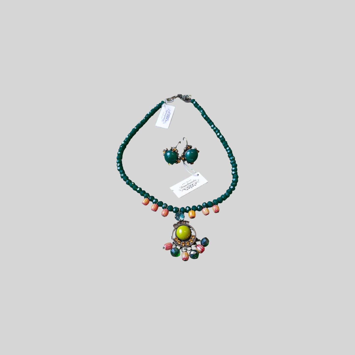 Necklace glass stones Dark Green