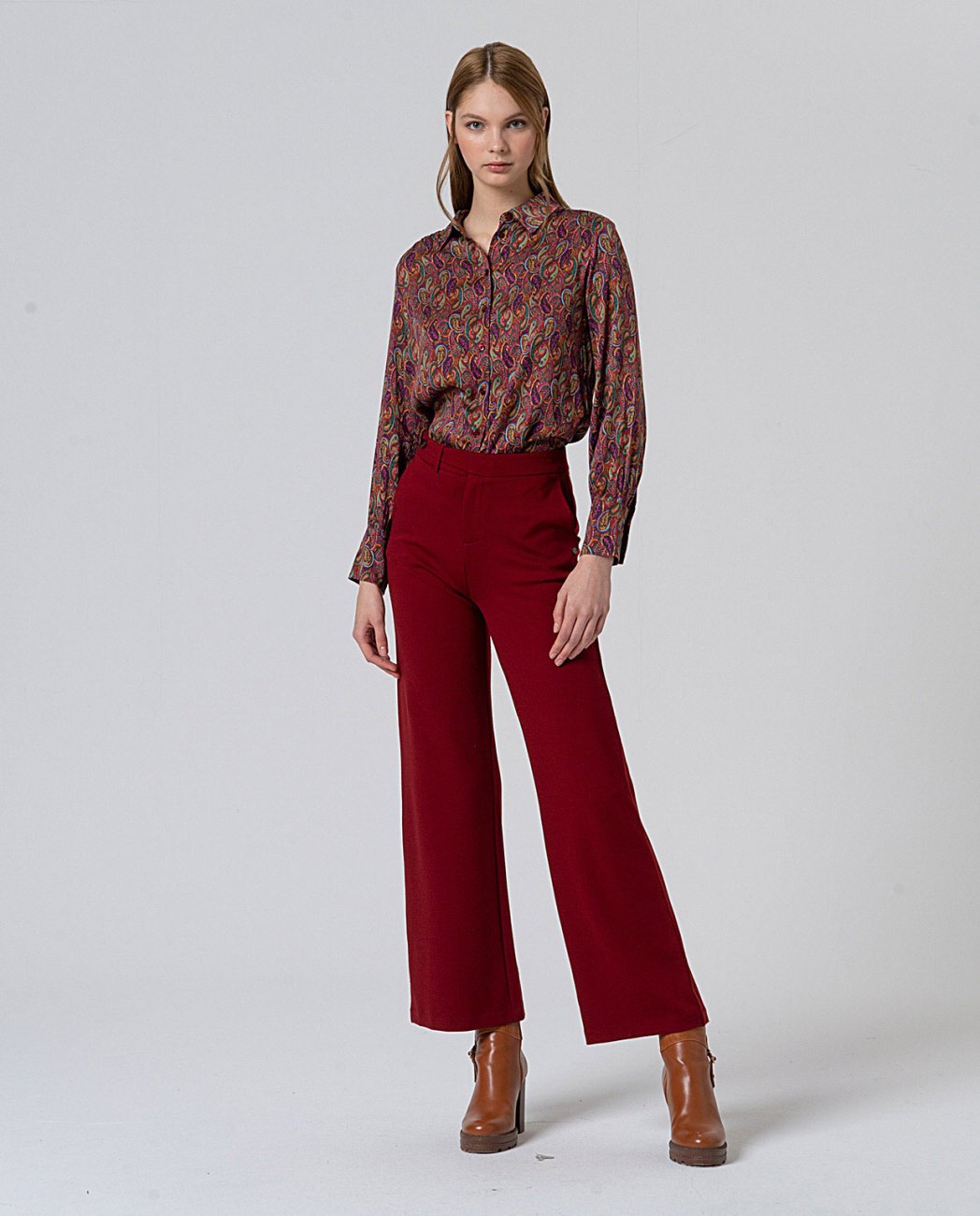 Straight pants with waistband detailing English Red