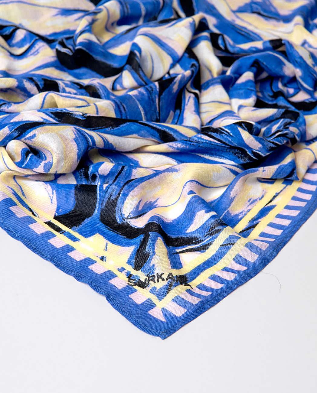 Scarf printed blue waves