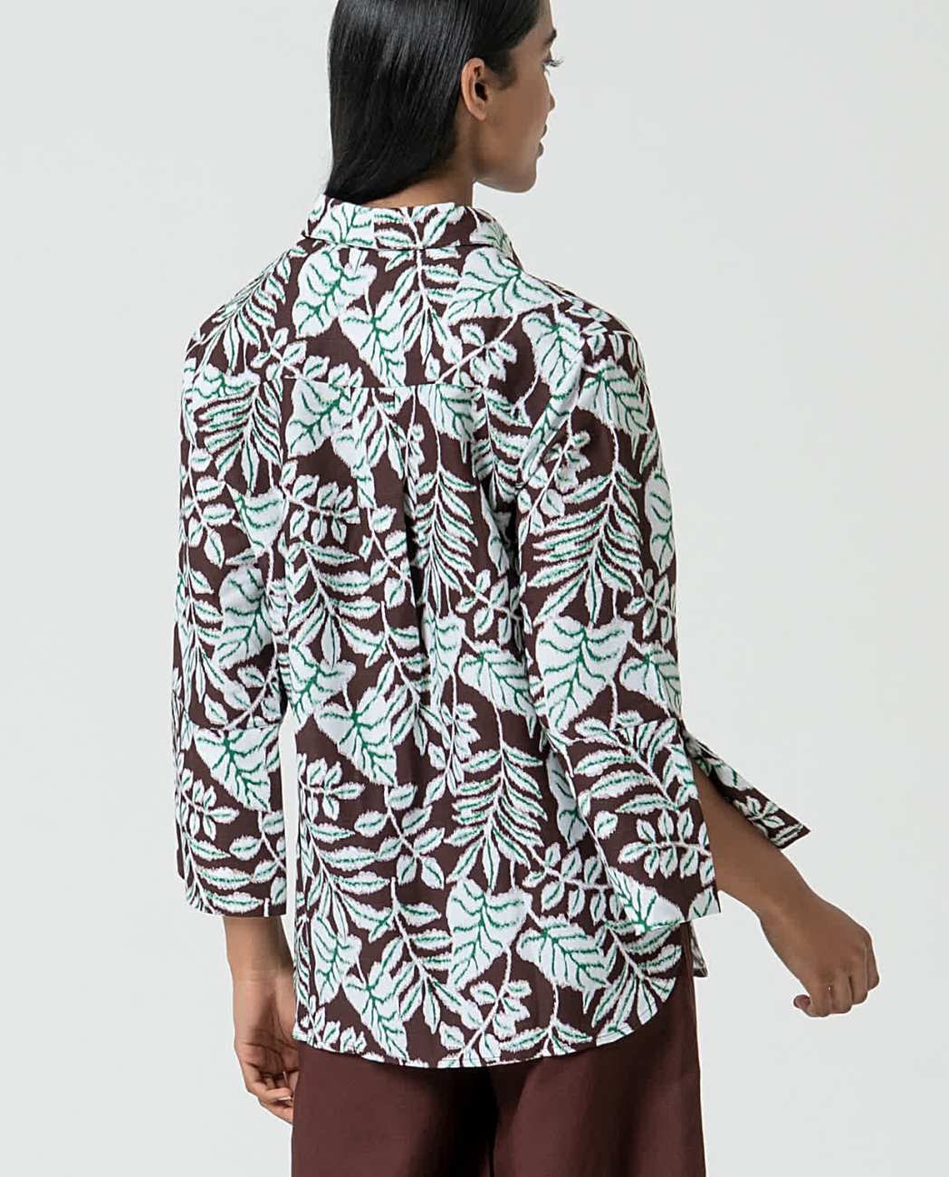 3/4 sleeve shirt