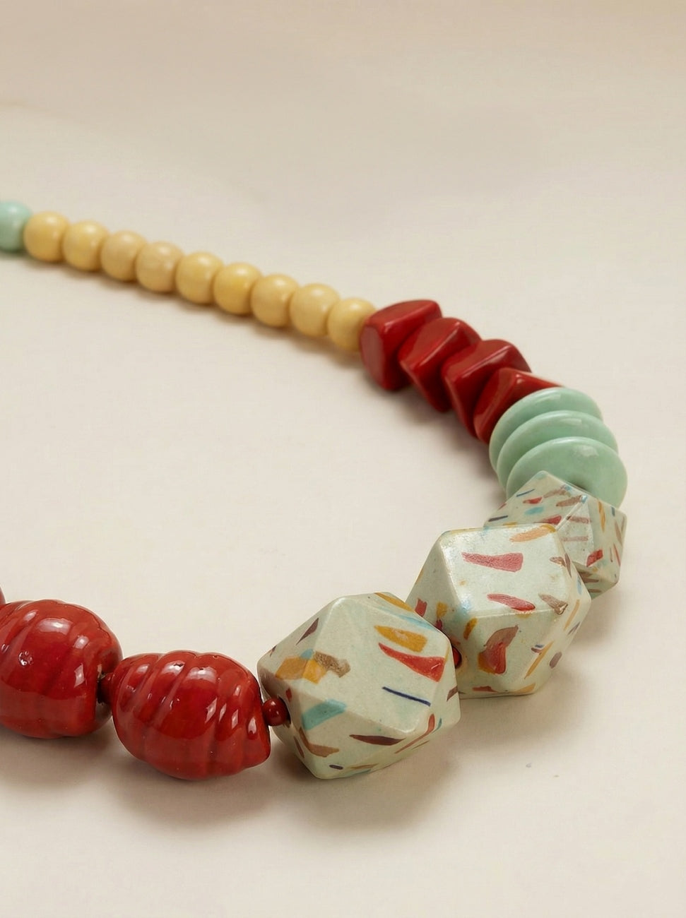 Wooden print necklace Coral