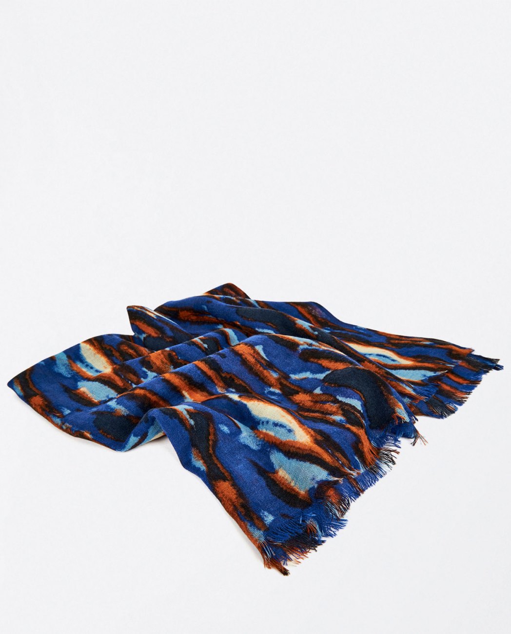 Scarf printed