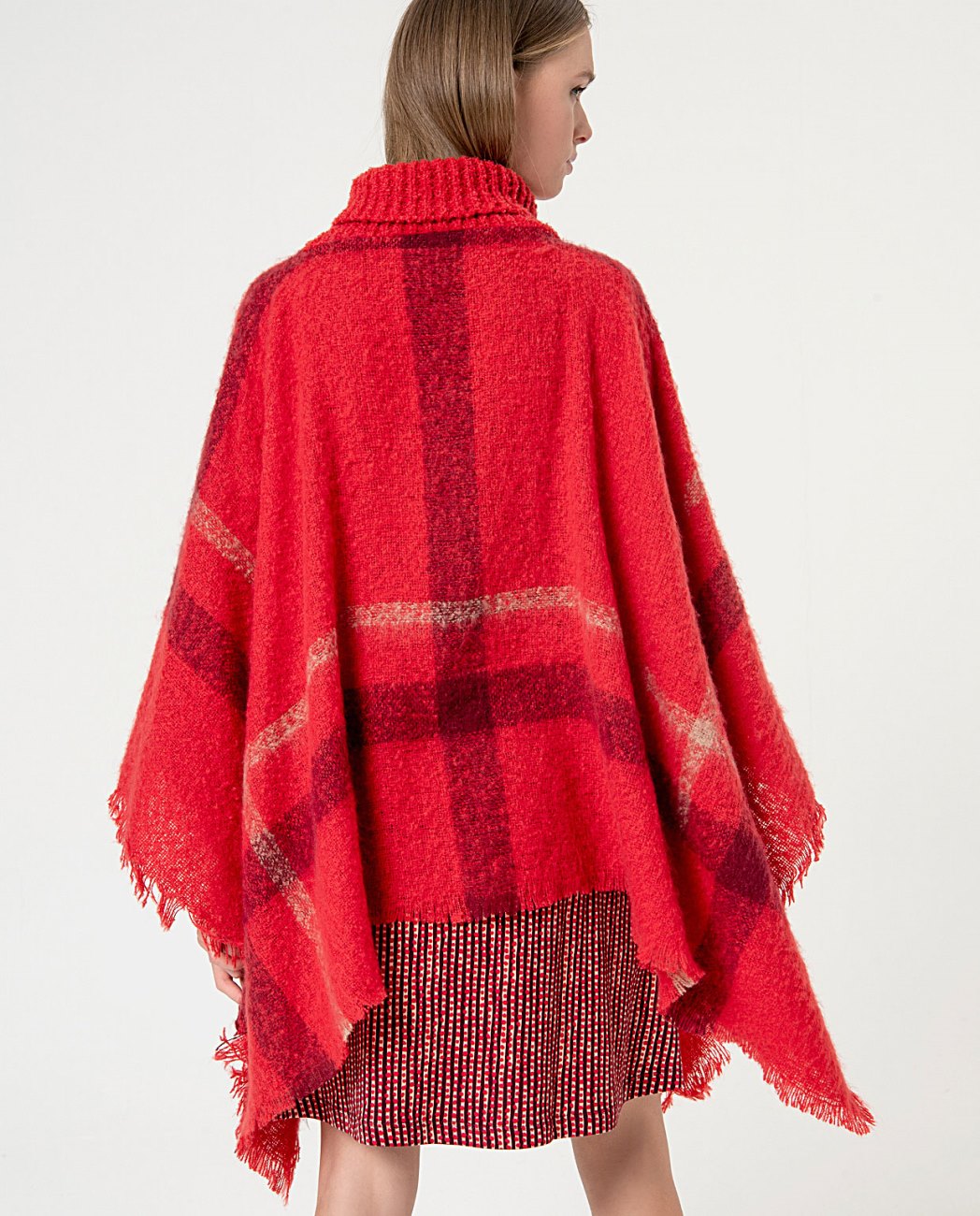 Poncho checkered