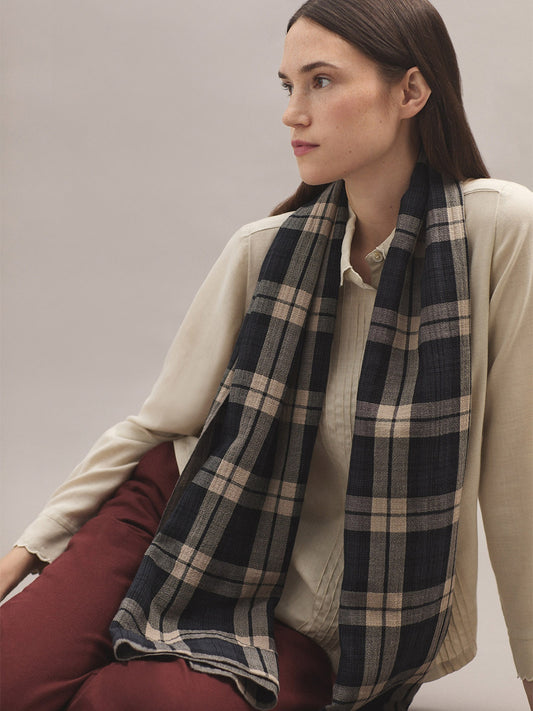 Checkered scarf