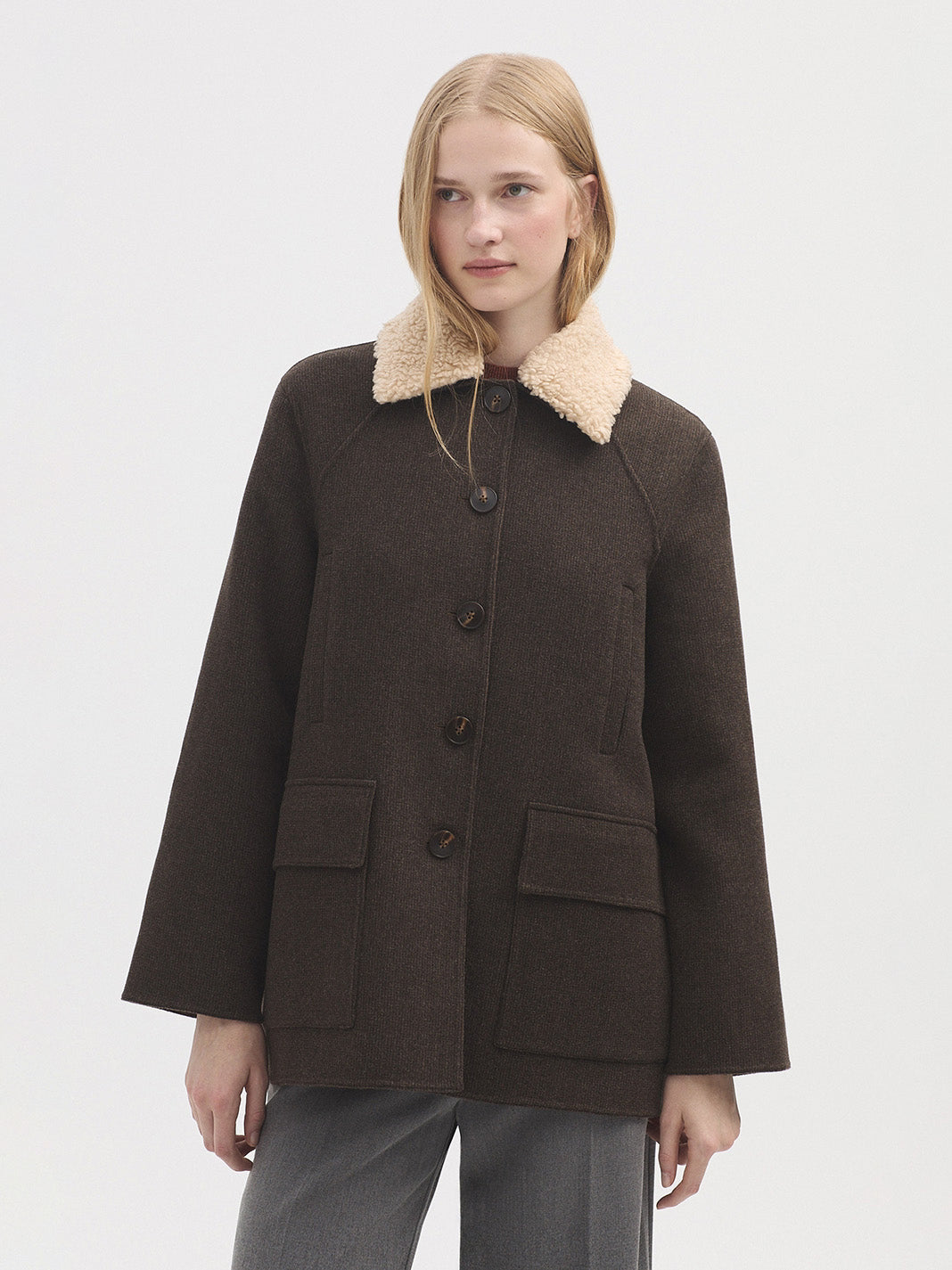 Sheepskin neck jacket