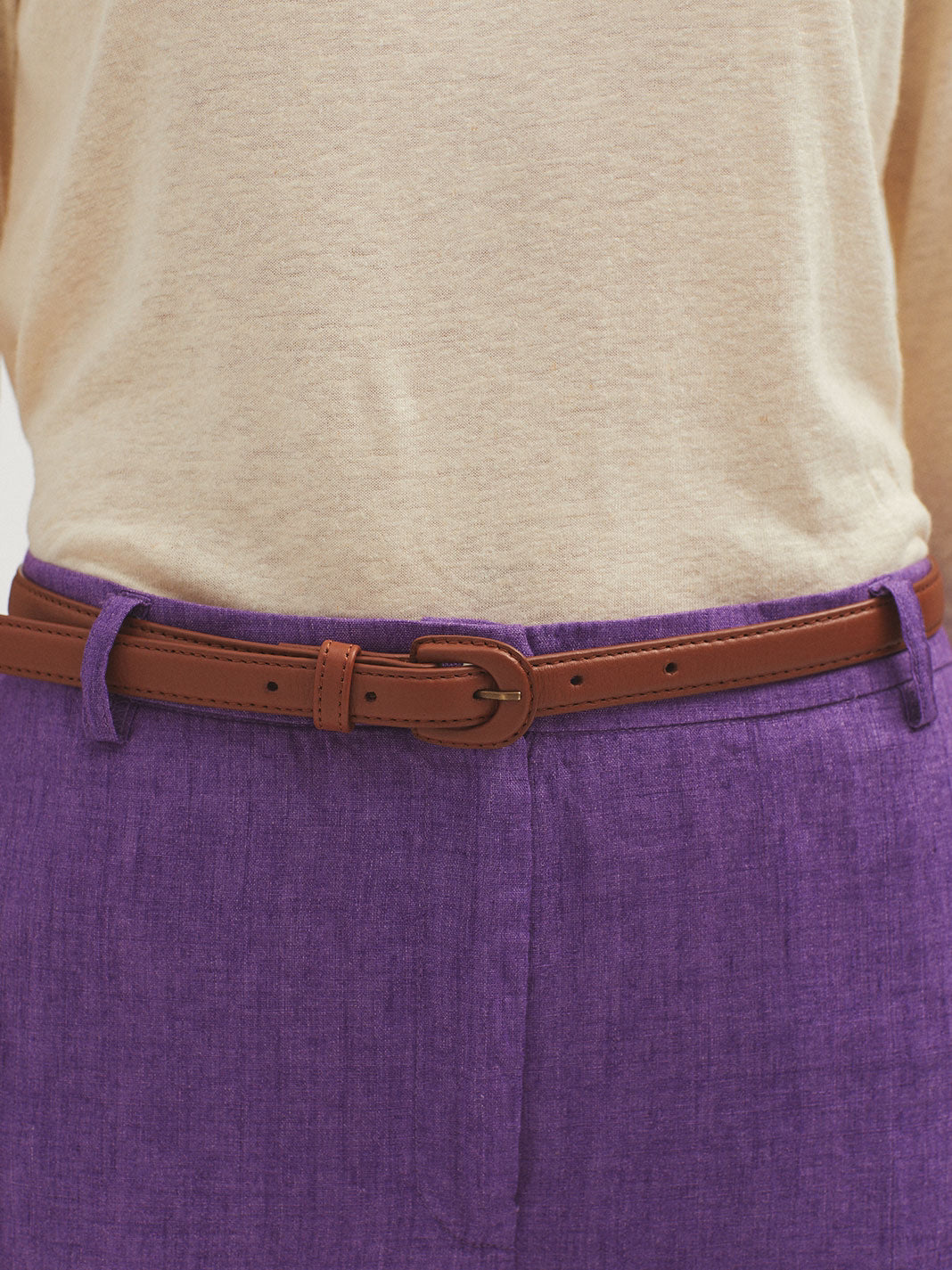 Coloured leather belt