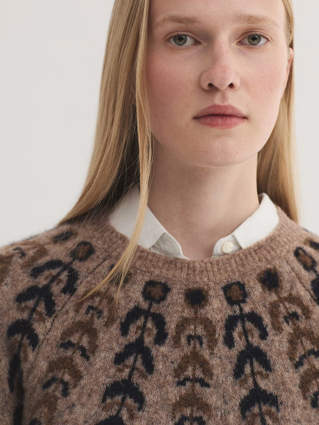 Fretwork jumper Beige