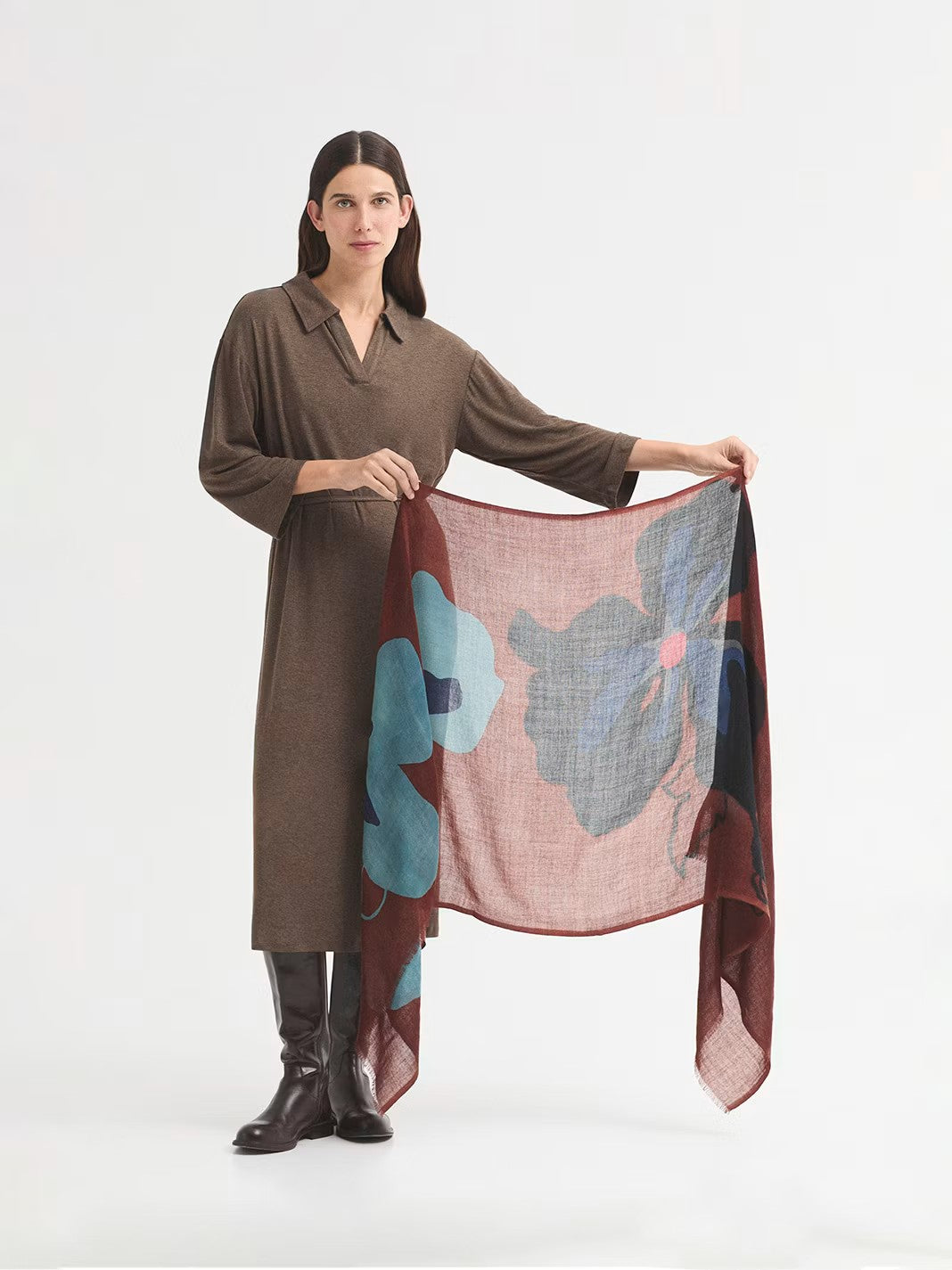 Bold Flowers foulard Chestnut