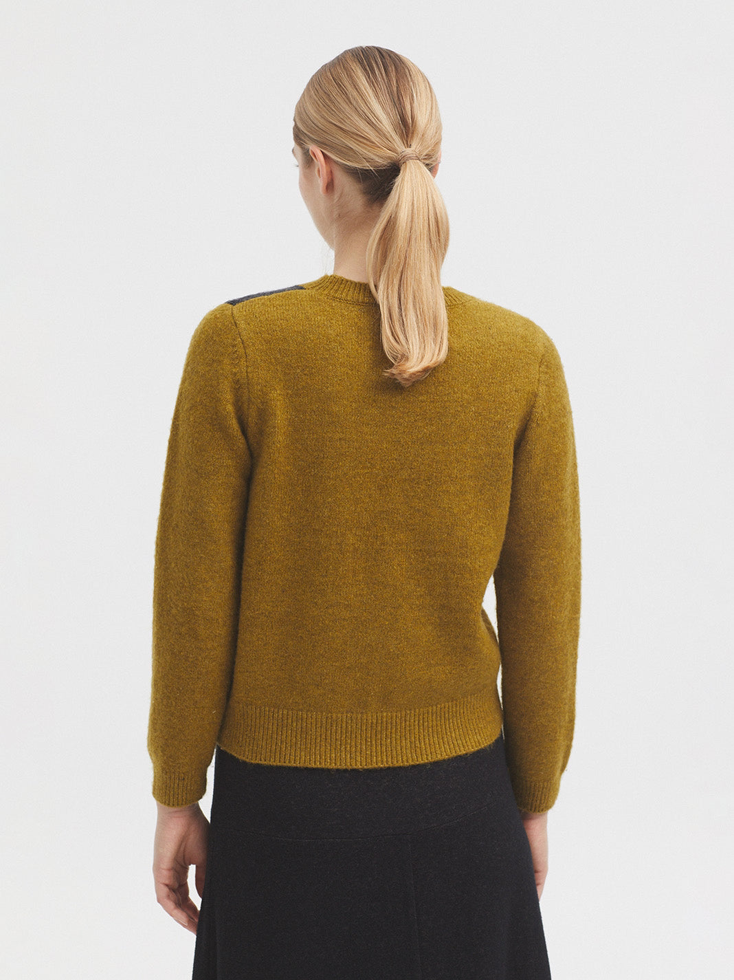 Leaf intarsia jumper