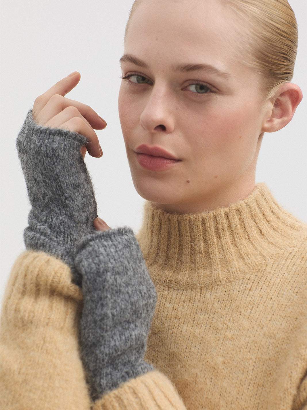 Plain gray fingerless mittens