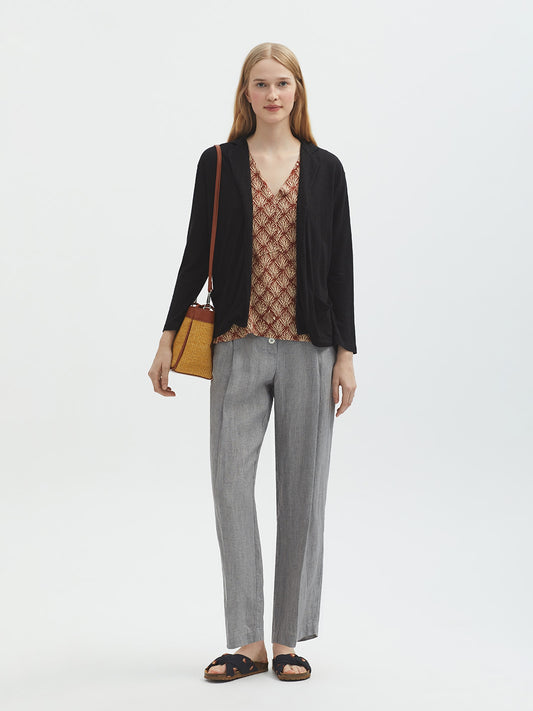 Buttoned linen trousers