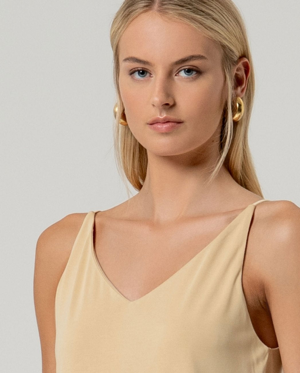 V-neck strap top Beige