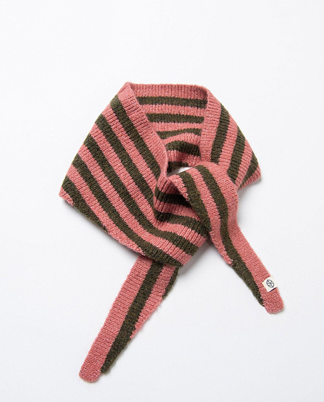Knit bandana in triangle form, with stripes, pink and brown