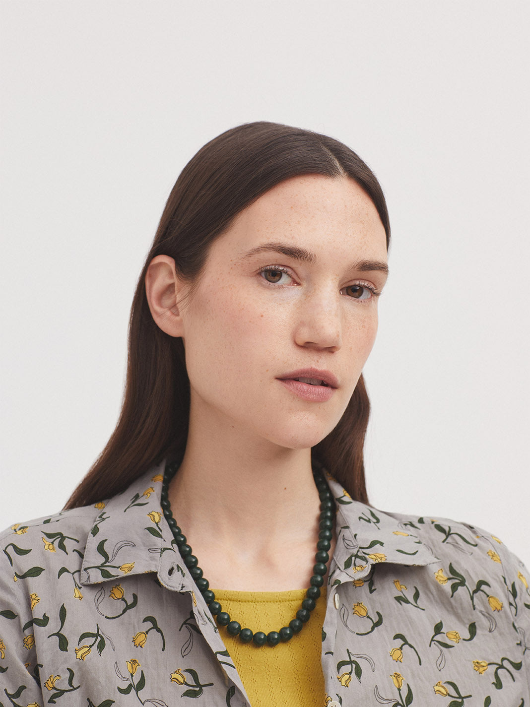 Beads necklace Khaki