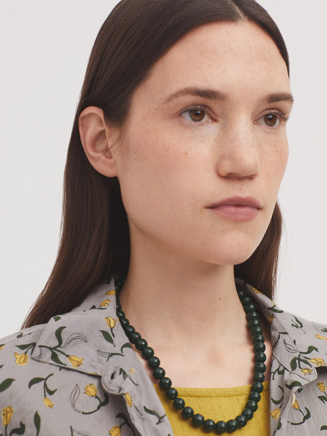 Beads necklace Khaki