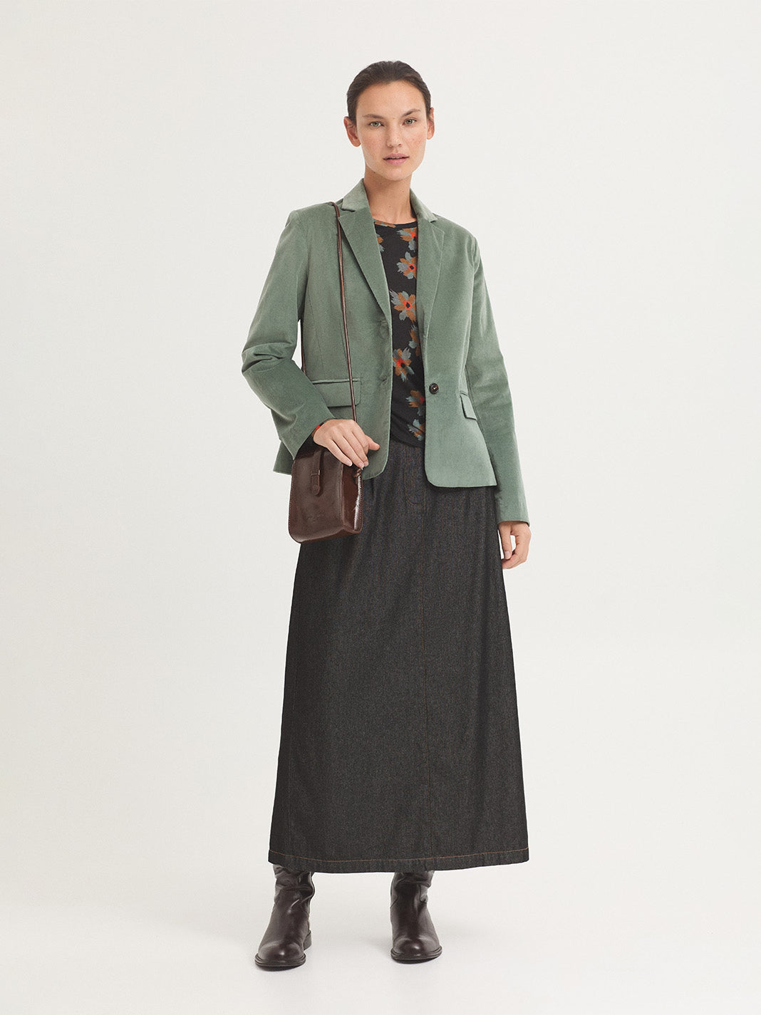 Plain corduroy blazer