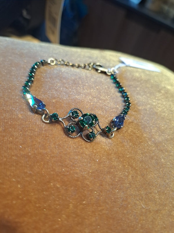 Bracelet flower with strass green