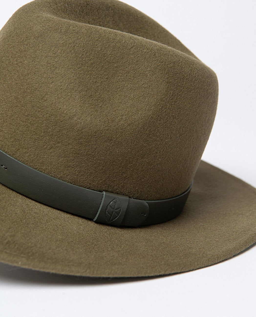 Classic brim hat Khaki