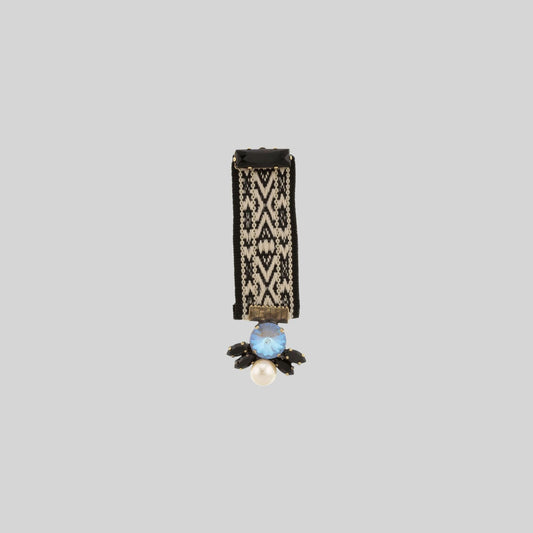 "Medal" brooch Black