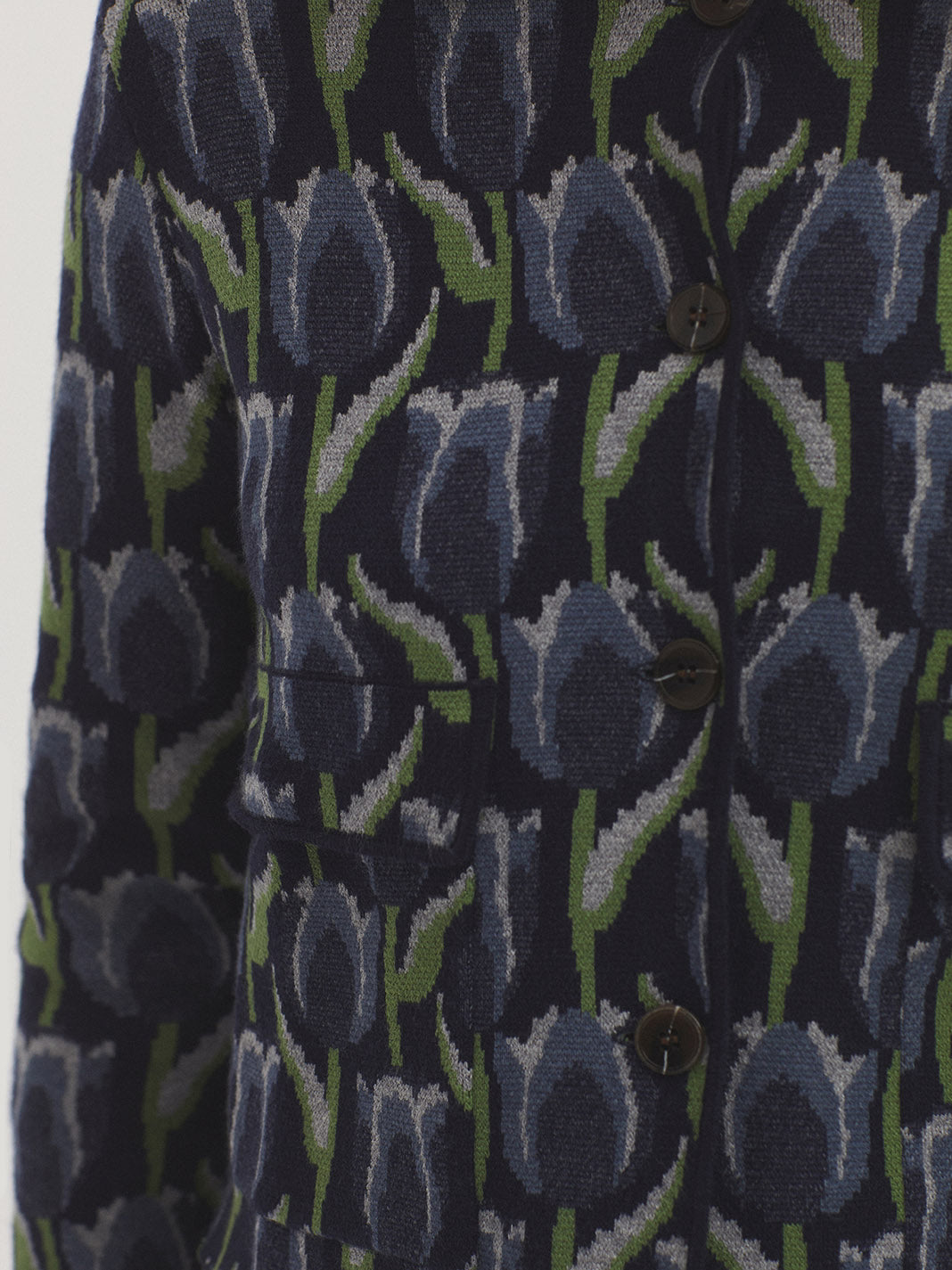 Knit jacquard jacket "tulips"