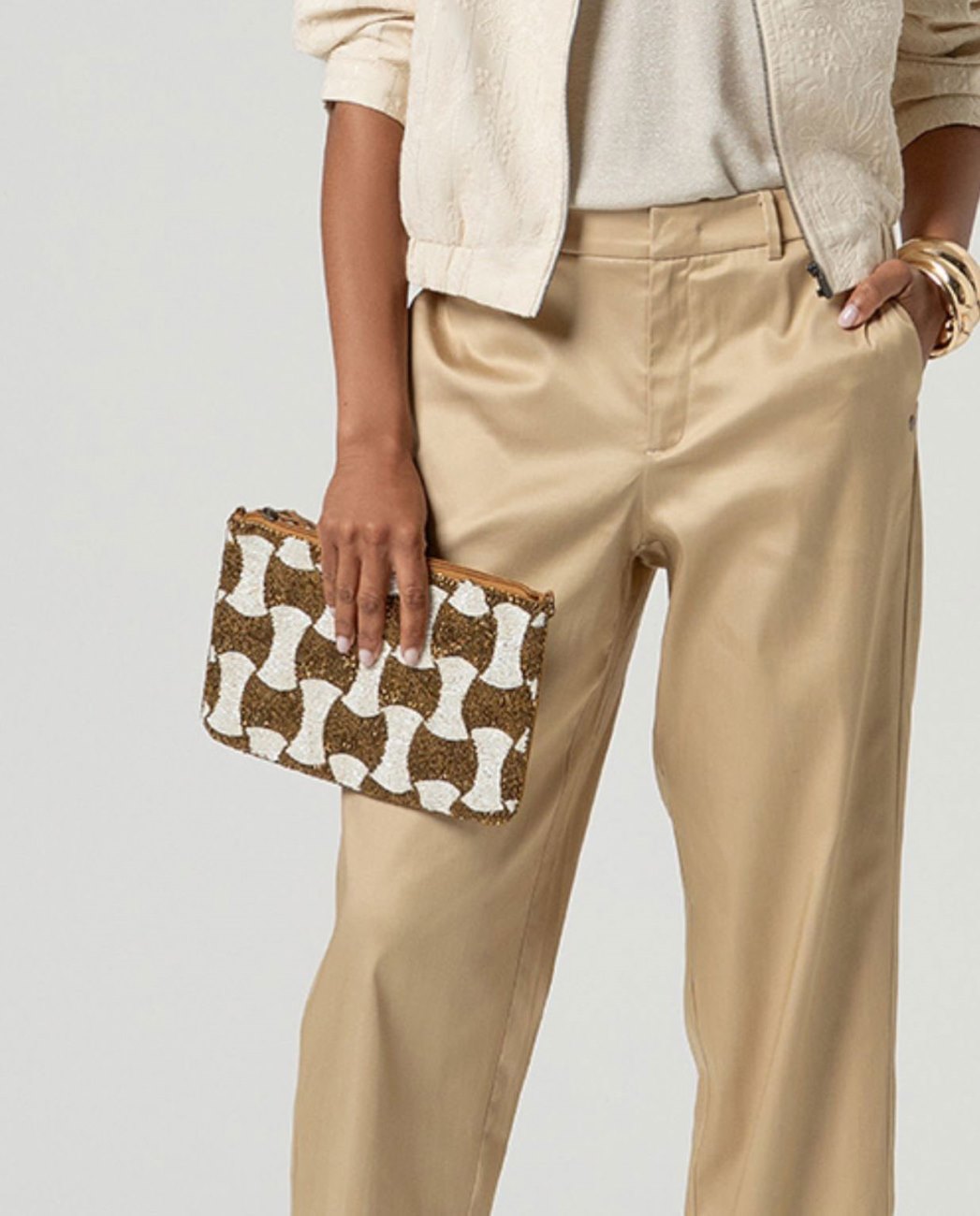 Beaded embroidered clutch Gold