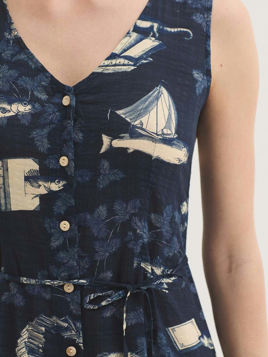 Midsummer Books dress Navy