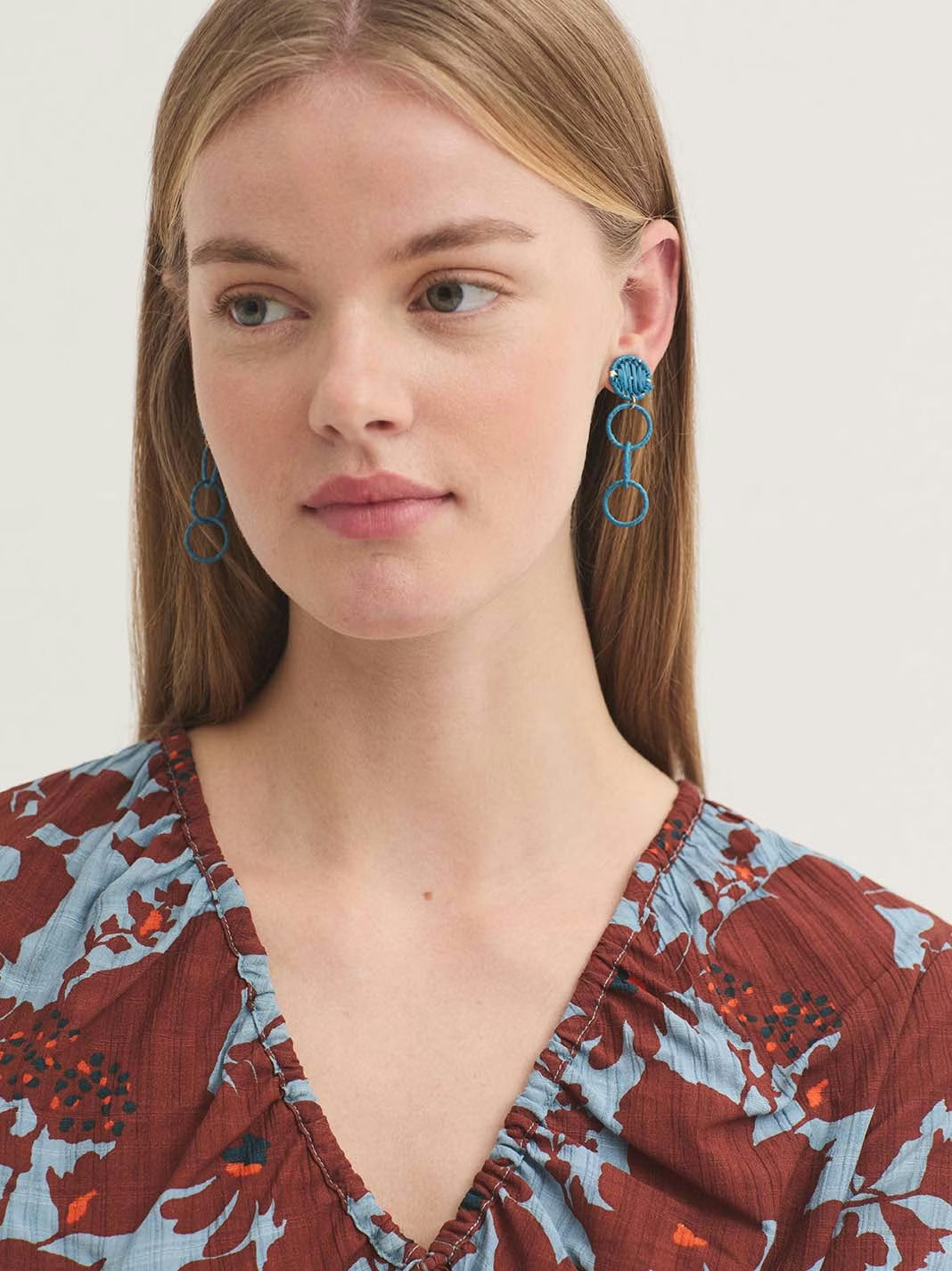 Raffia hoop earrings Turquoise