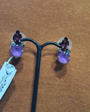 2 tones earrings purple