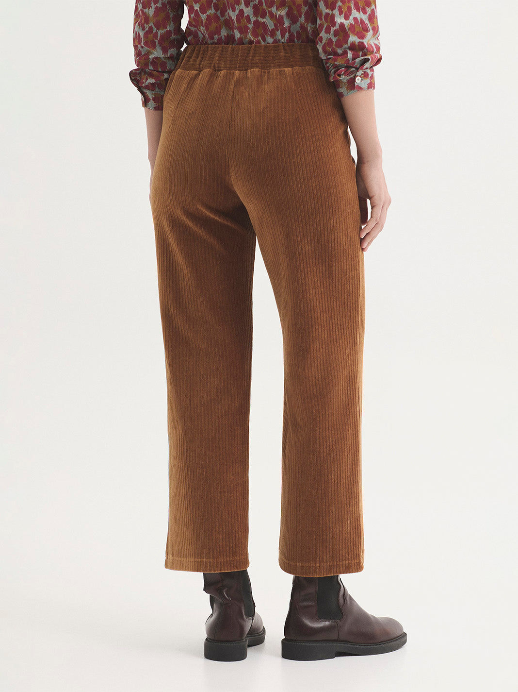 Stretch corduroy trousers