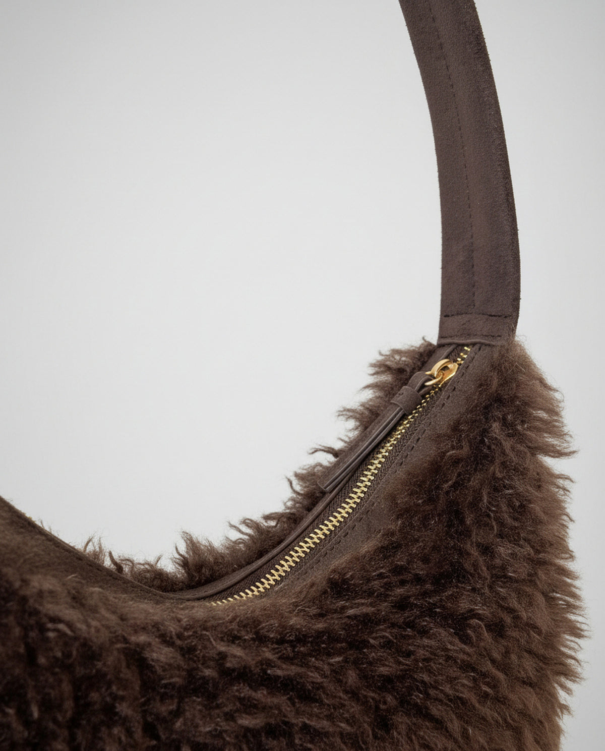 Fur shoulder bag Brown