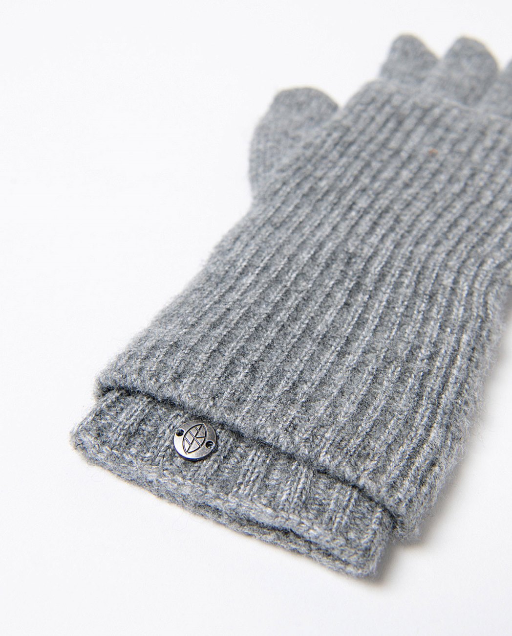 2-in-1 detachable gloves and mittens Grey
