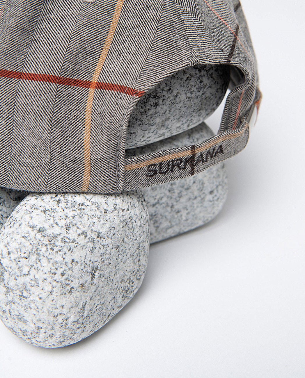 Checked jockey hat Grey