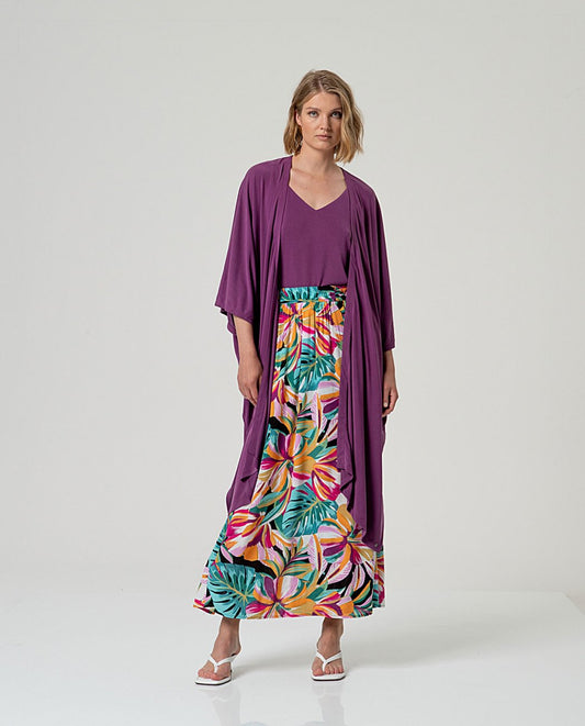 Long open modal purple kimono with sleeves.